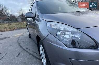 Минивэн Renault Scenic 2010 в Харькове