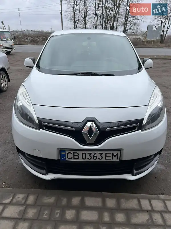 Renault Scenic 2012