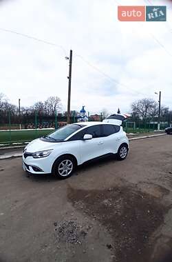 Мінівен Renault Scenic 2017 в 