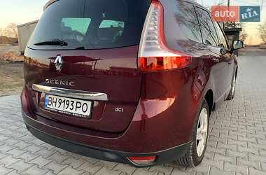 Минивэн Renault Scenic 2015 в Калуше