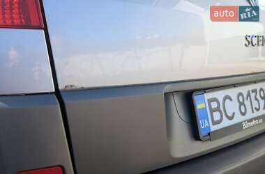 Минивэн Renault Scenic 2005 в 