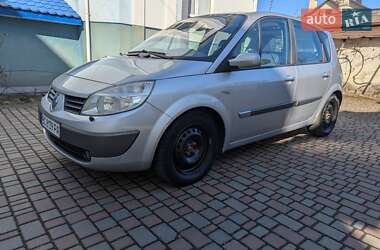 Минивэн Renault Scenic 2005 в 