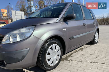 Минивэн Renault Scenic 2004 в Вишневце