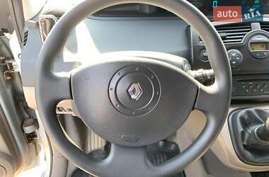 Минивэн Renault Scenic 2003 в 