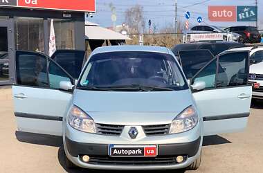 Минивэн Renault Scenic 2003 в 