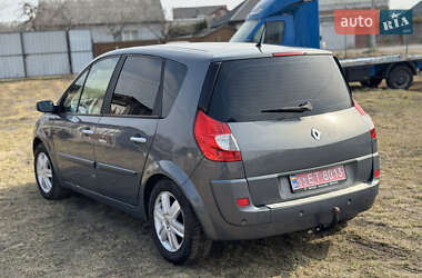 Минивэн Renault Scenic 2006 в Владимире