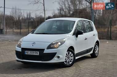 Минивэн Renault Scenic 2011 в Днепре