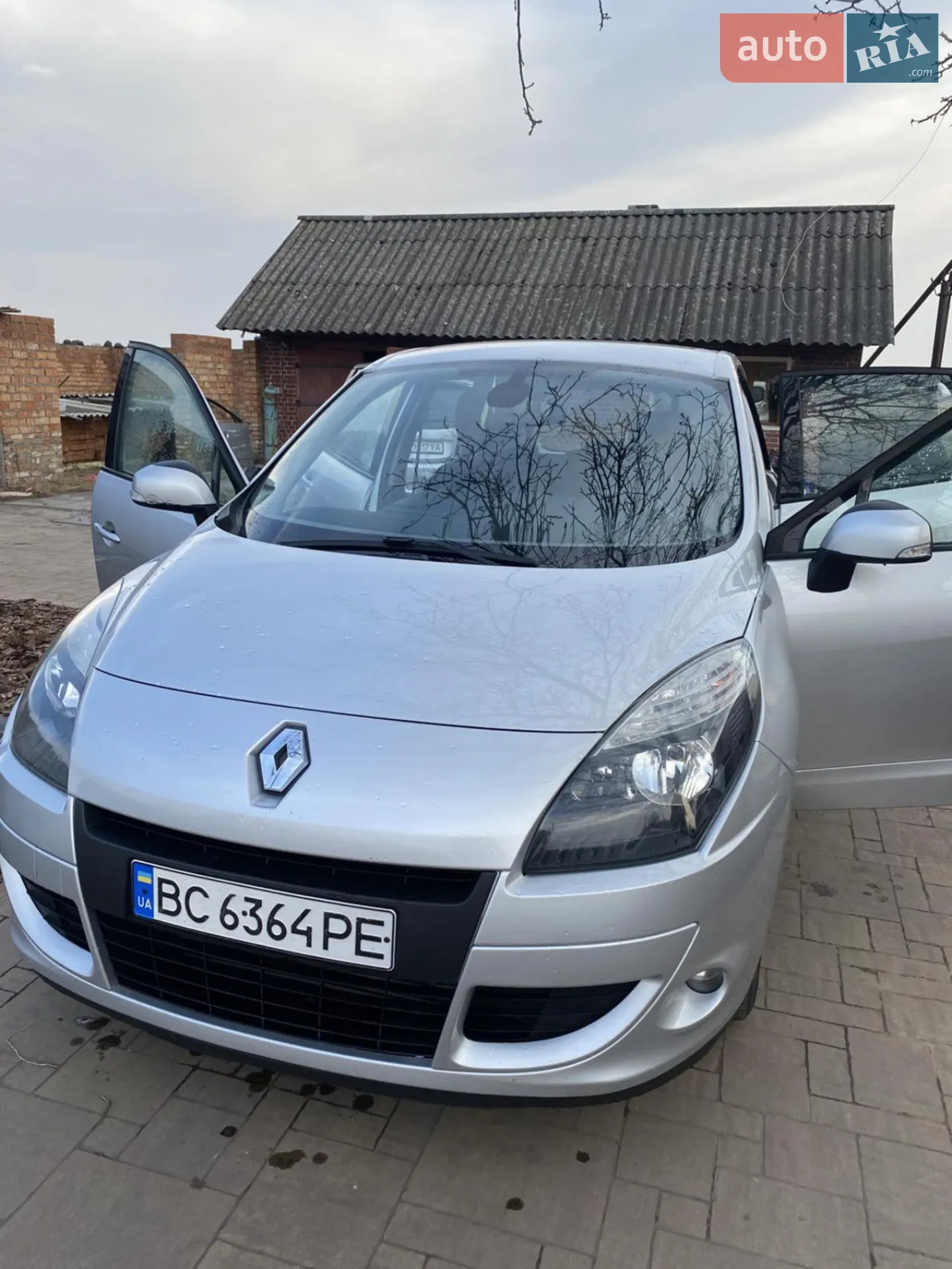 2010 Renault Scenic - мініатюра 9