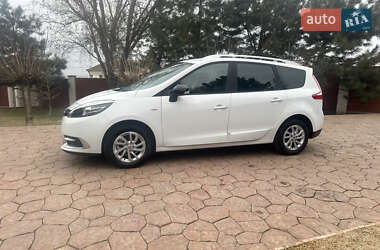 Минивэн Renault Scenic 2015 в 