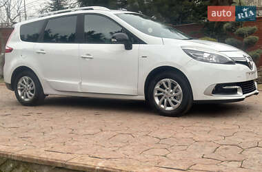 Минивэн Renault Scenic 2015 в 