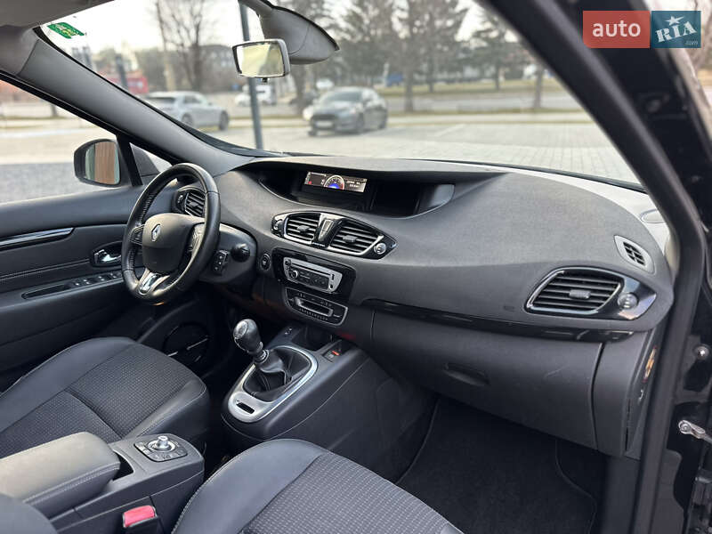Минивэн Renault Scenic 2013 в Луцке