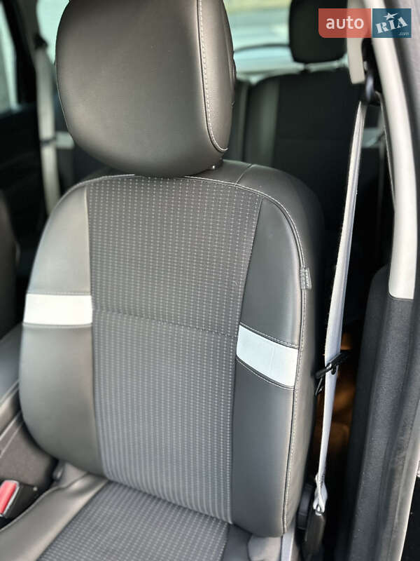 Минивэн Renault Scenic 2013 в Луцке