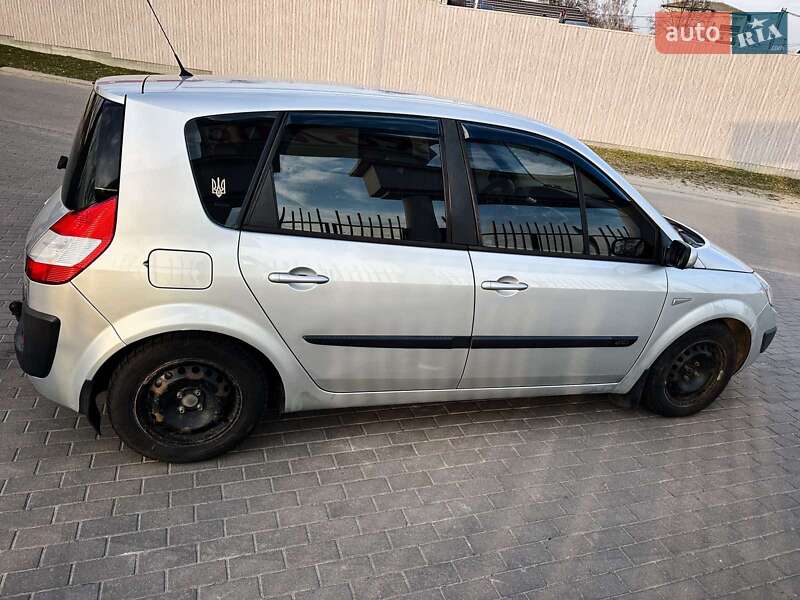 Минивэн Renault Scenic 2006 в Киеве