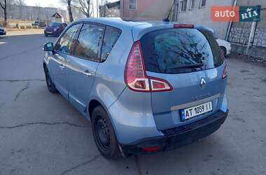 Минивэн Renault Scenic 2010 в Калуше