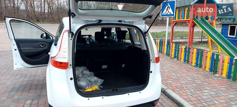 Минивэн Renault Scenic 2011 в Бердичеве
