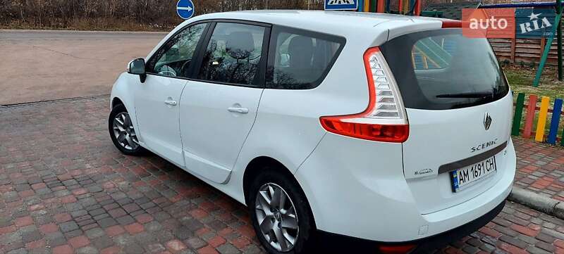 Минивэн Renault Scenic 2011 в Бердичеве