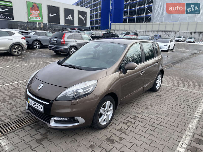 Renault Scenic 2013