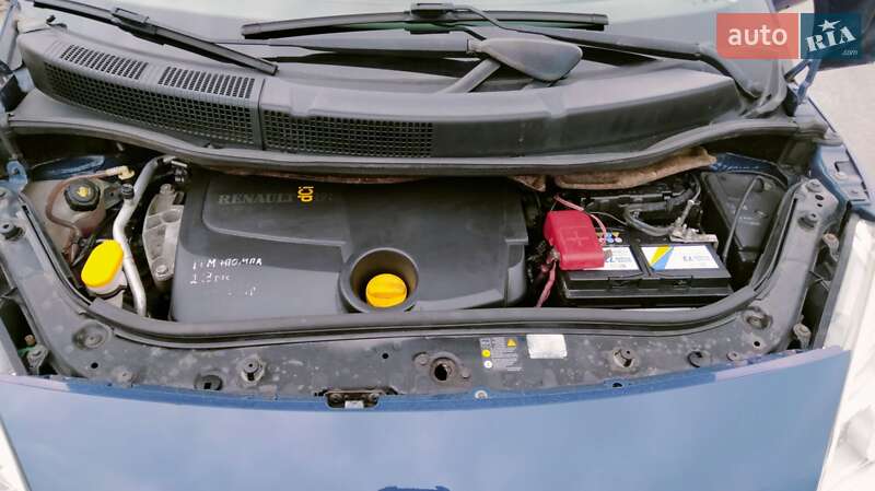 Мінівен Renault Scenic 2007 в Рівному
