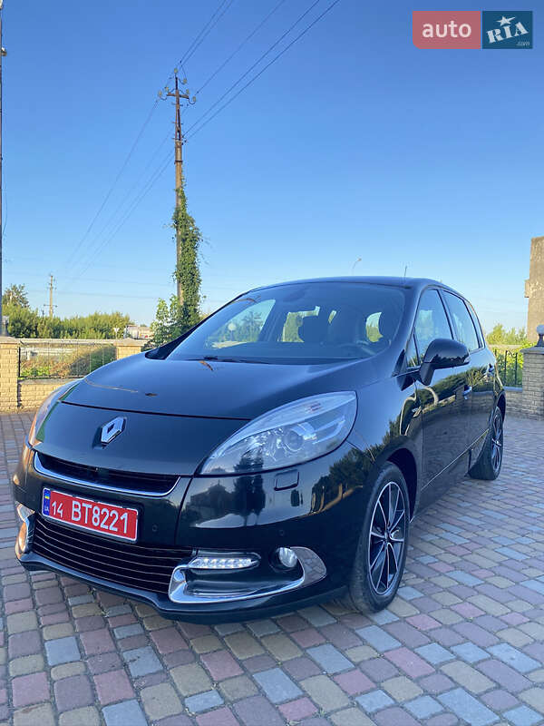 Мінівен Renault Scenic 2012 в Хоролі