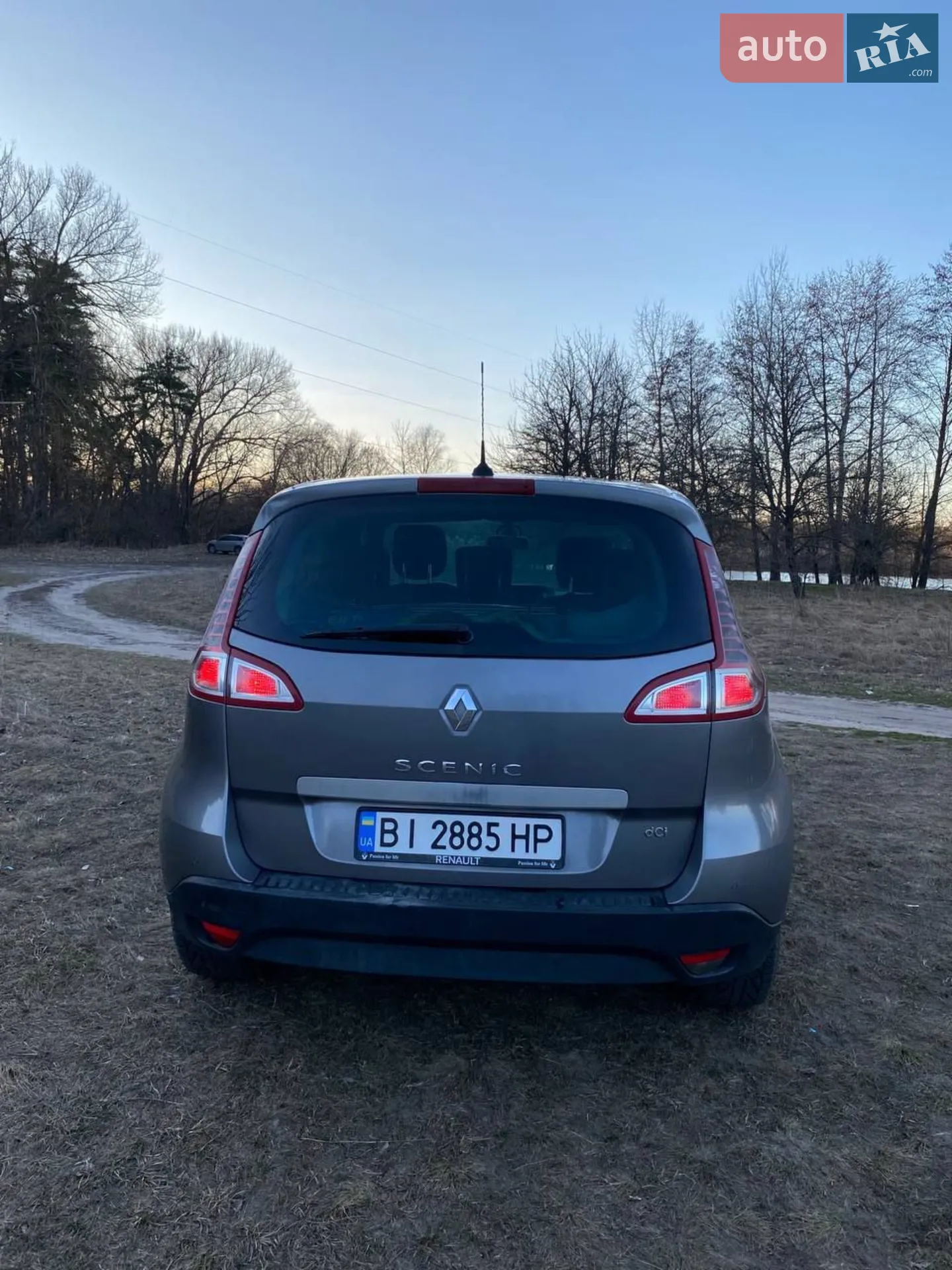 2010 Renault Scenic - мініатюра 8
