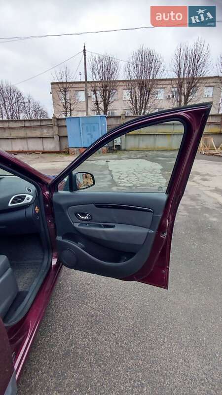 Минивэн Renault Scenic 2012 в Днепре