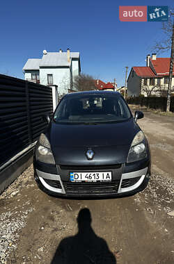 Мінівен Renault Scenic 2009 в Львові