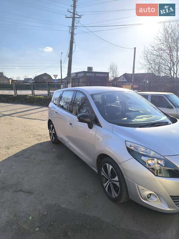 Минивэн Renault Scenic 2011 в Кагарлыке фото 7 Минивэн Renault Scenic 2011 в Кагарлыке