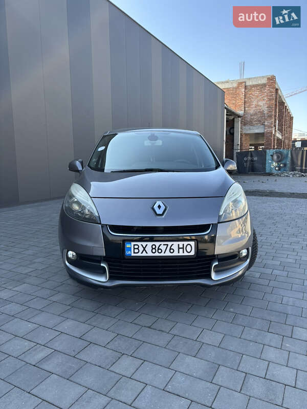 Мінівен Renault Scenic 2012 в Хмельницькому