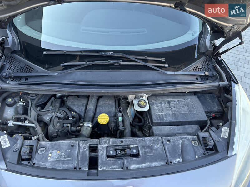 Мінівен Renault Scenic 2012 в Хмельницькому