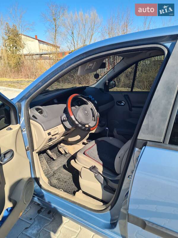 Минивэн Renault Scenic 2005 в Бережанах