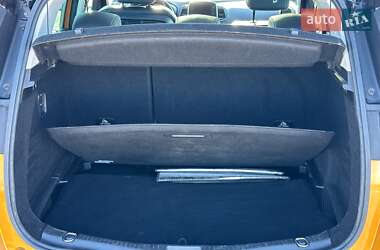 Минивэн Renault Scenic 2016 в 