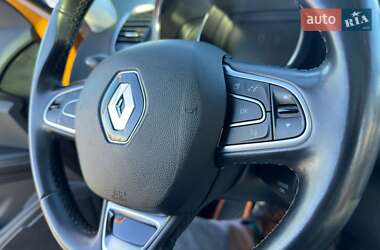 Минивэн Renault Scenic 2016 в 