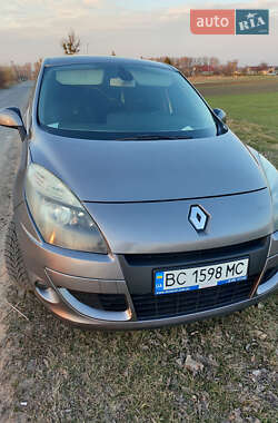 Мінівен Renault Scenic 2009 в 