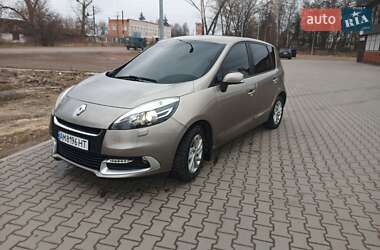Минивэн Renault Scenic 2012 в Коростене