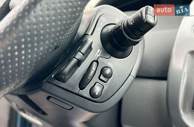 Минивэн Renault Scenic 2009 в 