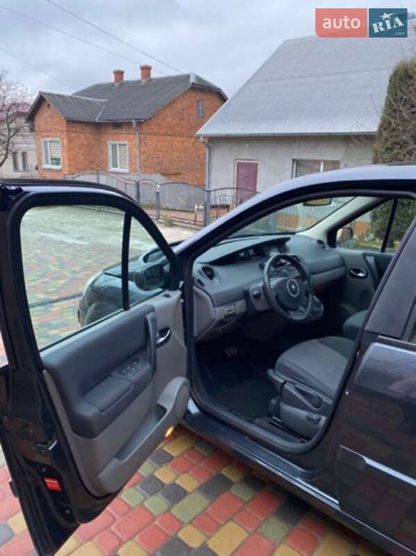 Мінівен Renault Scenic 2007 в Бережанах
