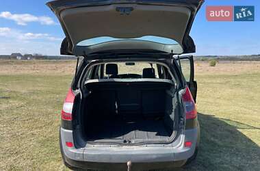 Минивэн Renault Scenic 2007 в 