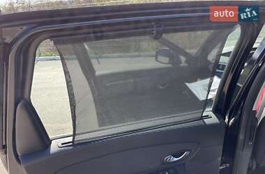 Минивэн Renault Scenic 2010 в 