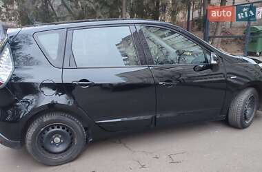 Мінівен Renault Scenic 2012 в 