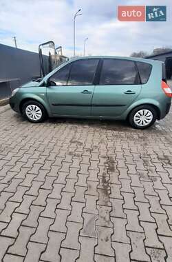 Минивэн Renault Scenic 2005 в 