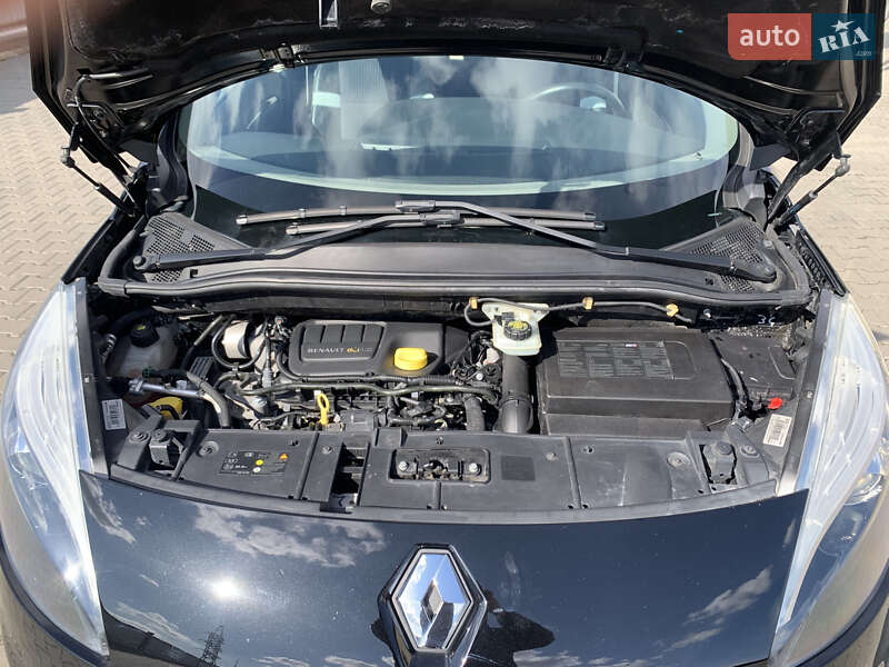 Мінівен Renault Scenic 2012 в Луцьку