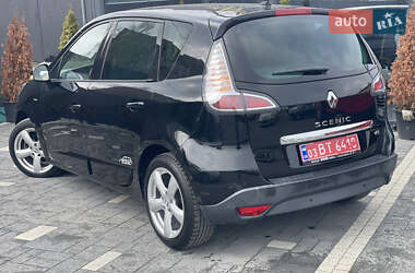Минивэн Renault Scenic 2013 в 
