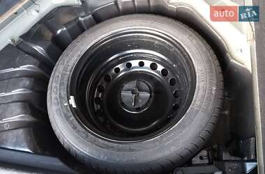Минивэн Renault Scenic 2013 в 