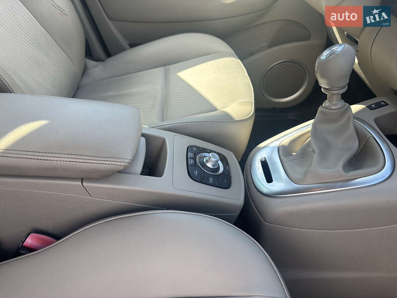 Минивэн Renault Scenic 2010 в Киеве