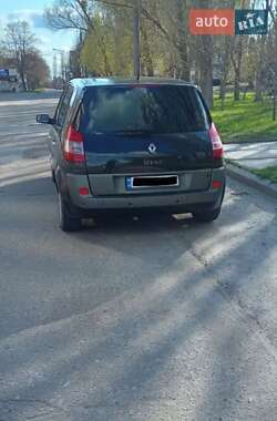 Минивэн Renault Scenic 2003 в 