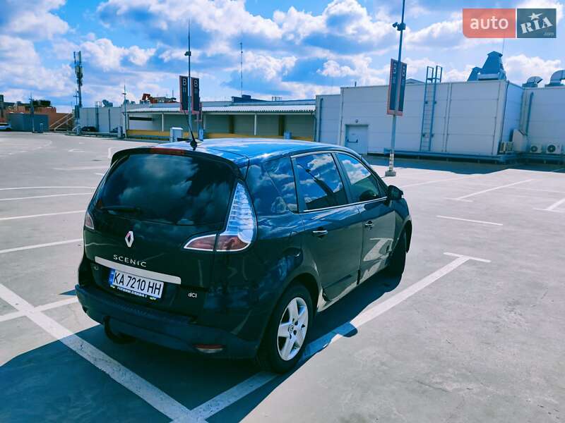 Минивэн Renault Scenic 2013 в Киеве