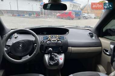 Минивэн Renault Scenic 2003 в 