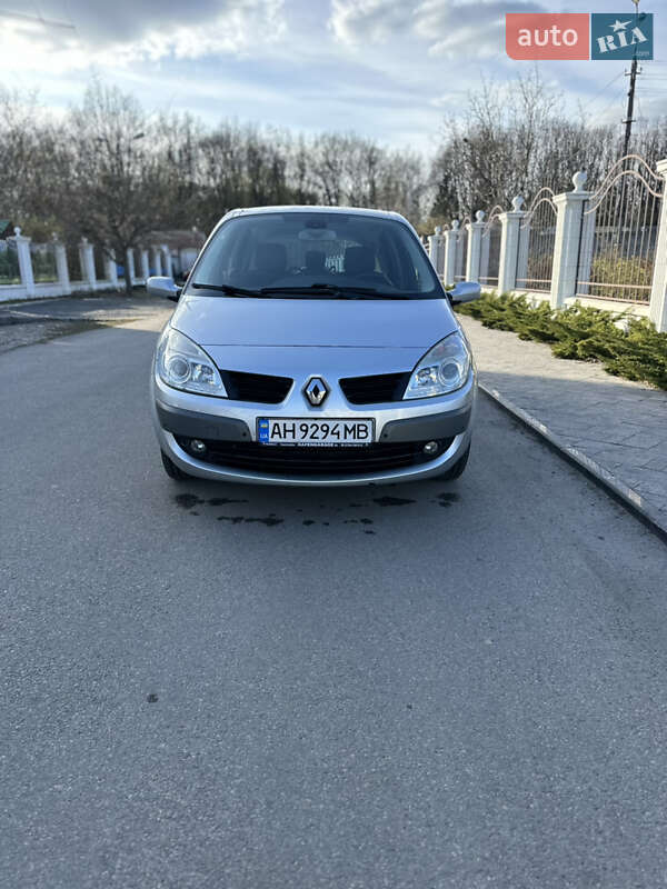 Минивэн Renault Scenic 2007 в Виннице