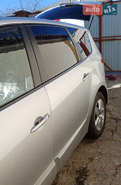 Мінівен Renault Scenic 2014 в 