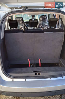 Мінівен Renault Scenic 2014 в 